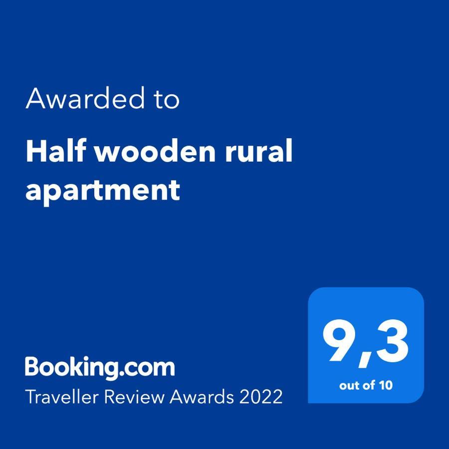 Half Wooden Rural Apartment Fasnia Luaran gambar